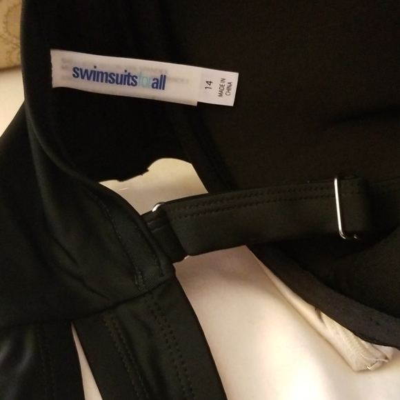 SwimSuits for All bikini top sz 14 lg padded cups! - Picture 5 of 5